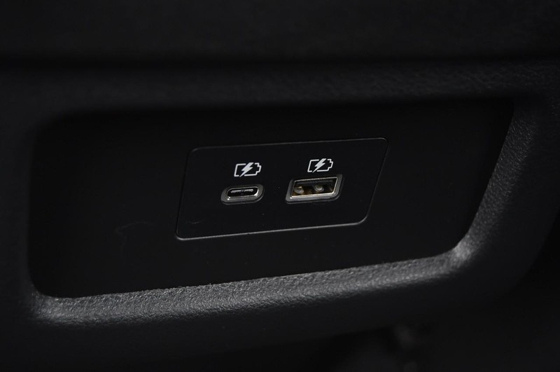 Nissan Pathfinder Vehicle Image 25