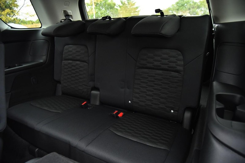 Nissan Pathfinder Vehicle Image 26