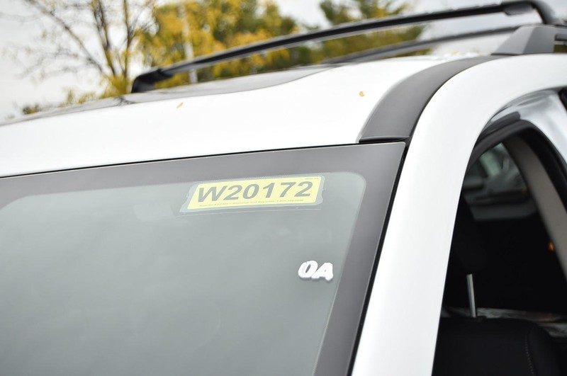 Nissan Pathfinder Vehicle Image 30