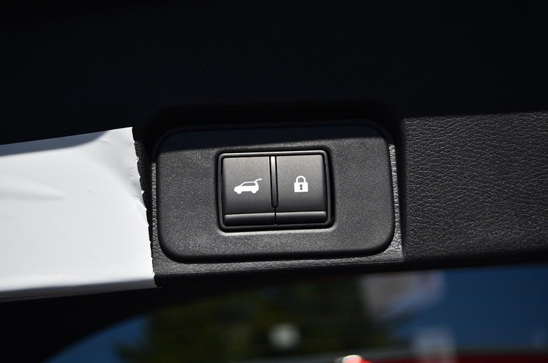 Nissan Rogue Vehicle Image 28