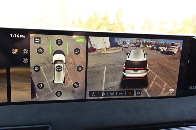 Nissan Armada Vehicle Image 18