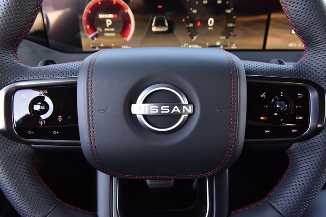 Nissan Armada Vehicle Image 24