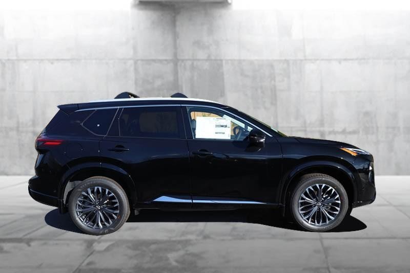 Nissan Rogue Vehicle Image 05