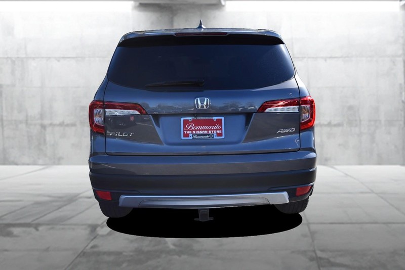 Honda Pilot Vehicle Full-screen Gallery Image 06