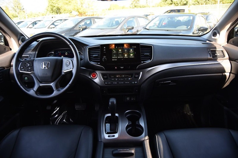 Honda Pilot Vehicle Full-screen Gallery Image 08