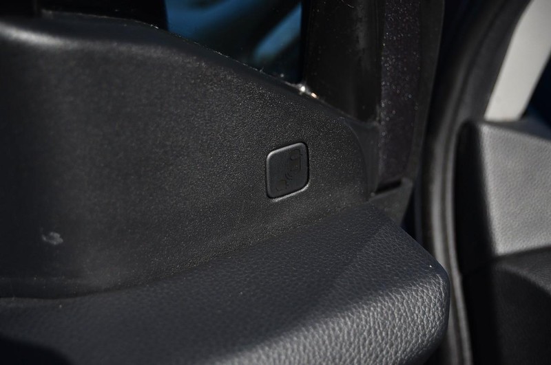 Honda Pilot Vehicle Full-screen Gallery Image 12