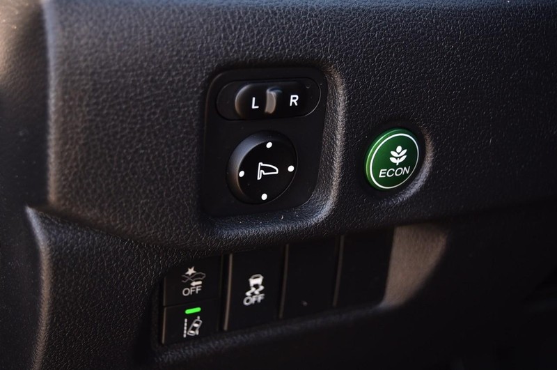 Honda Pilot Vehicle Full-screen Gallery Image 13