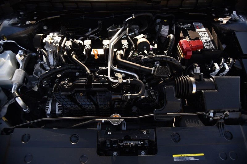 Nissan Altima Vehicle Image 24