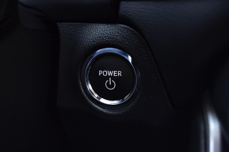 Toyota RAV4 Vehicle Image 17