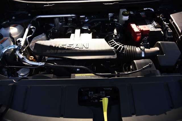 Nissan Rogue Vehicle Image 29