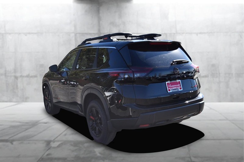 Nissan Rogue Vehicle Image 07