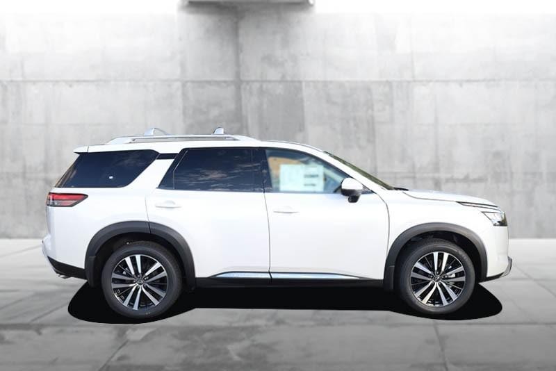 Nissan Pathfinder Vehicle Image 05