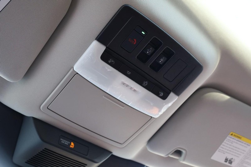 Nissan Pathfinder Vehicle Image 21