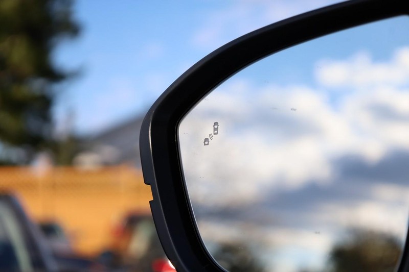 Nissan Pathfinder Vehicle Image 25