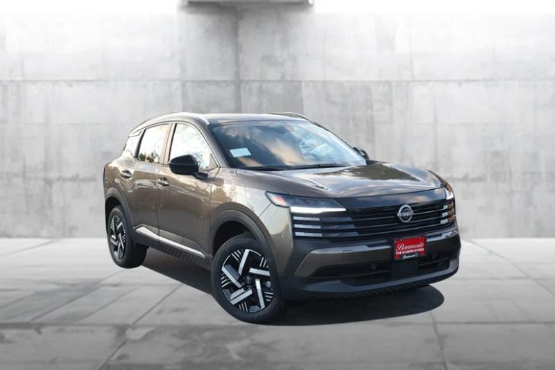 Nissan Kicks Vehicle Image 02