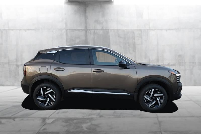Nissan Kicks Vehicle Image 05