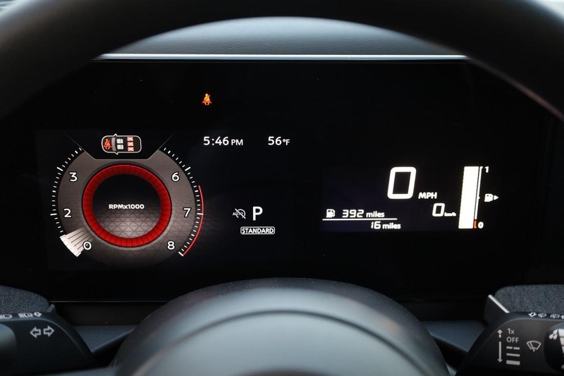 Nissan Kicks Vehicle Image 10