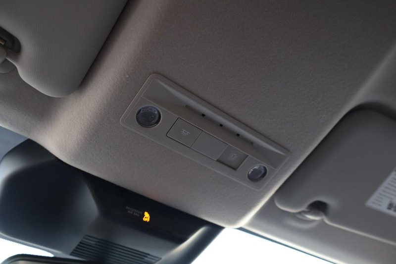 Nissan Kicks Vehicle Image 17