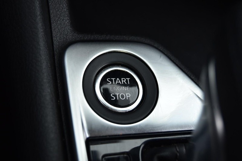 Nissan Sentra Vehicle Image 17