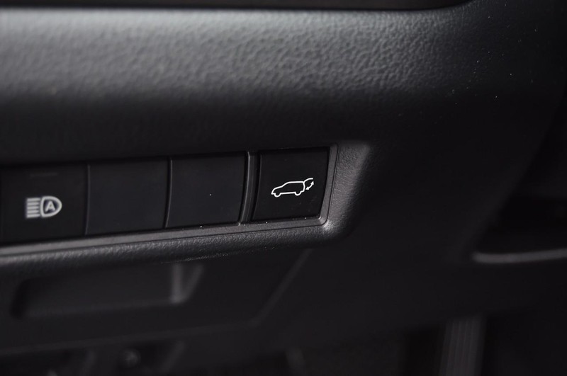 Toyota Grand Highlander Vehicle Image 12