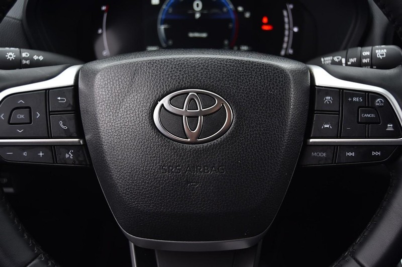 Toyota Grand Highlander Vehicle Image 21