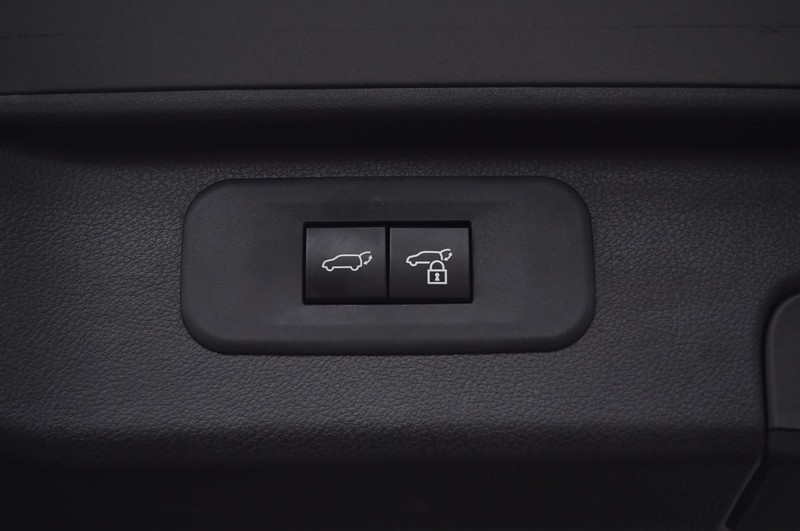 Toyota Grand Highlander Vehicle Image 28