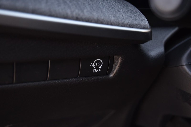 Nissan Kicks Vehicle Image 11