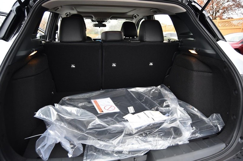 Nissan Kicks Vehicle Image 30