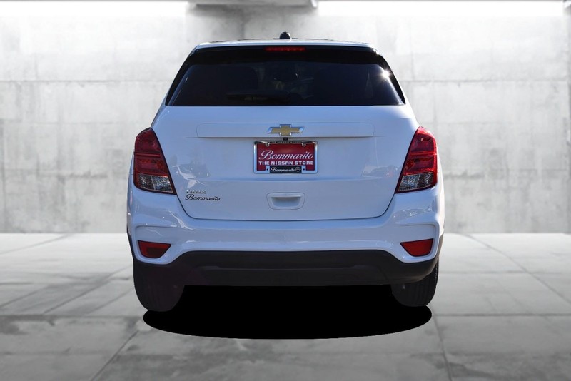 Chevrolet Trax Vehicle Full-screen Gallery Image 06