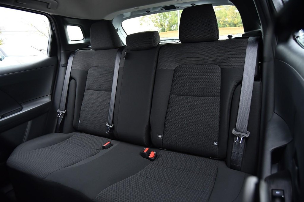 Nissan Kicks Vehicle Image 23