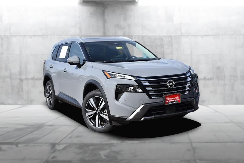 Nissan Rogue Vehicle Full-screen Gallery Image 2