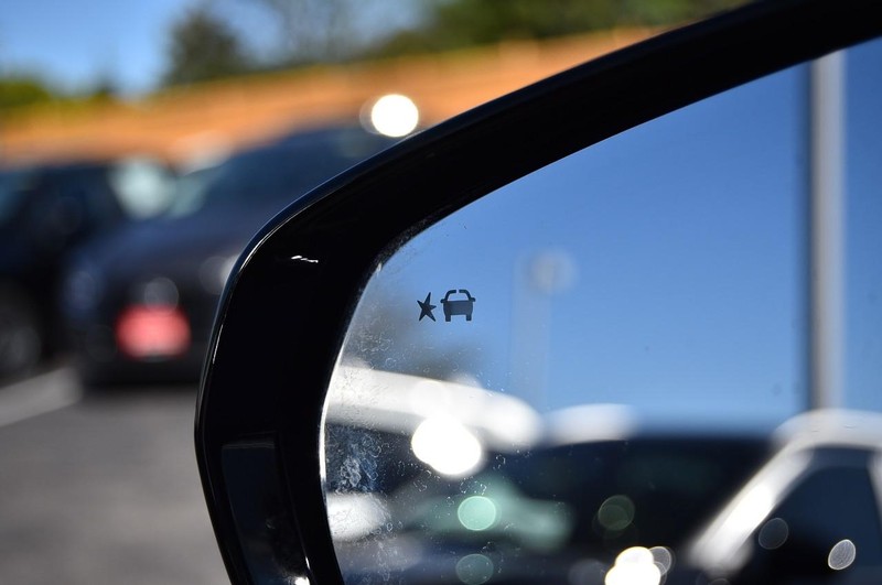 Chevrolet TrailBlazer Vehicle Full-screen Gallery Image 11