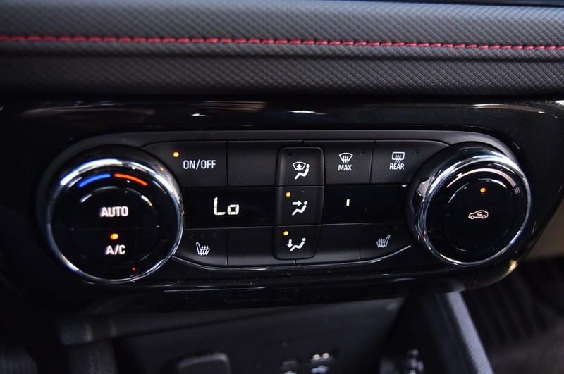 Chevrolet TrailBlazer Vehicle Full-screen Gallery Image 16