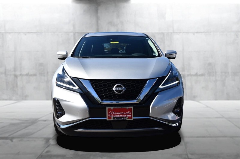Nissan Murano Vehicle Image 04