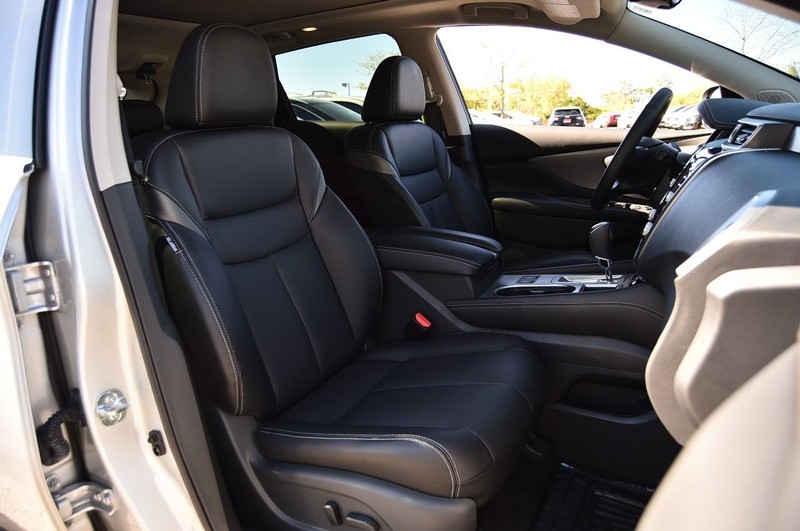 Nissan Murano Vehicle Image 22