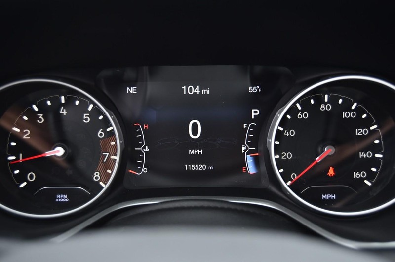 Jeep Compass Vehicle Image 12