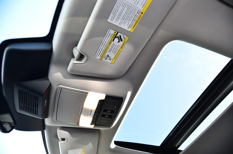 Nissan Pathfinder Vehicle Image 25