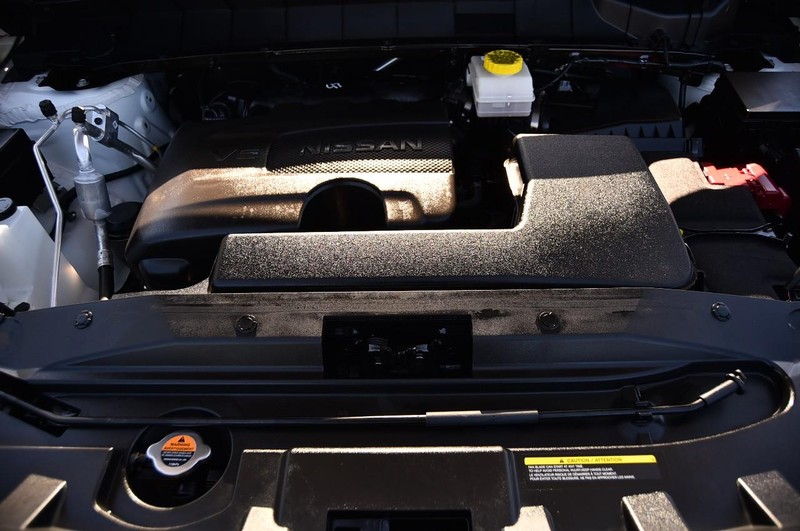 Nissan Pathfinder Vehicle Image 32