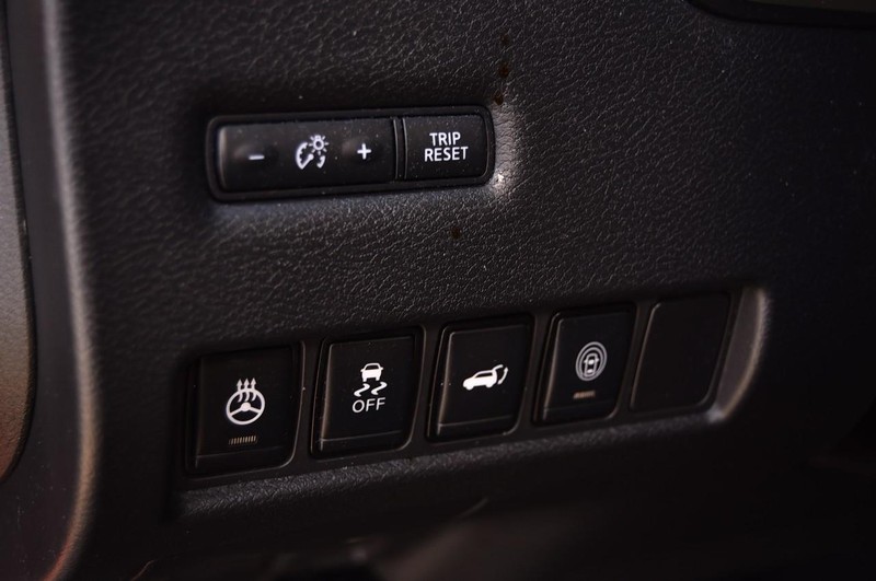 Nissan Murano Vehicle Full-screen Gallery Image 13