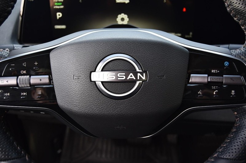 Nissan ARIYA Vehicle Full-screen Gallery Image 21