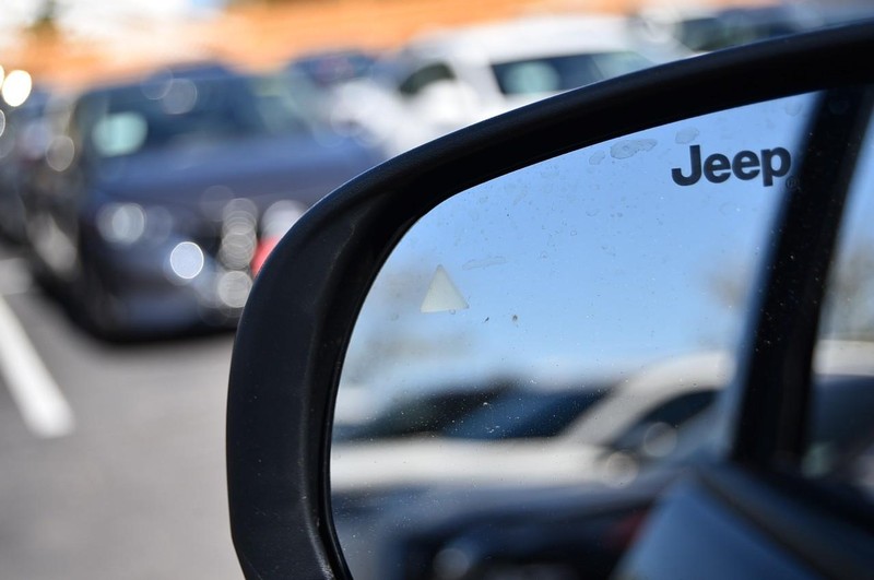 Jeep Compass Vehicle Image 10