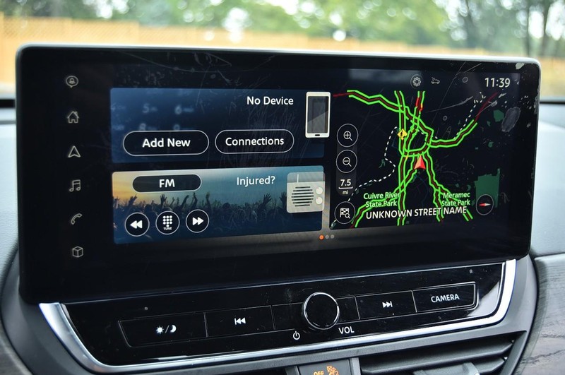 Nissan Altima Vehicle Image 14