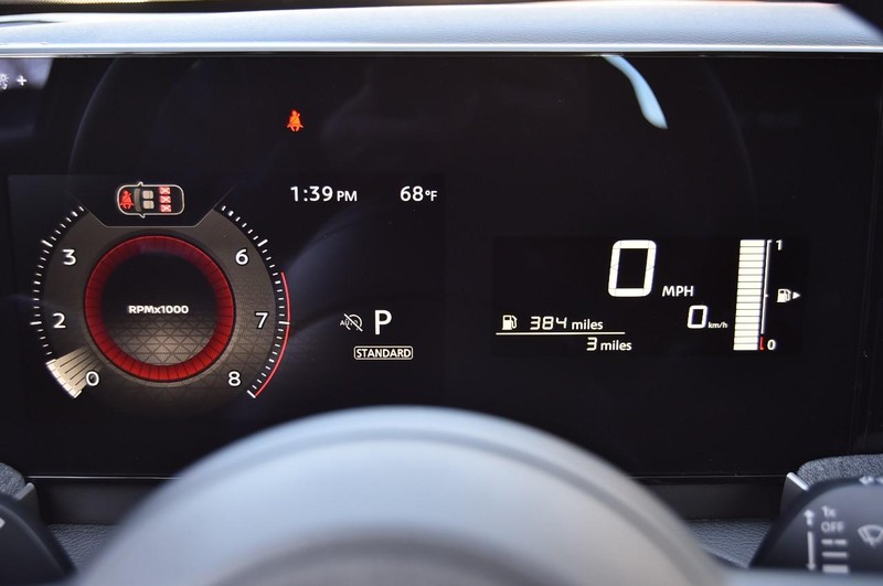 Nissan Kicks Vehicle Image 12