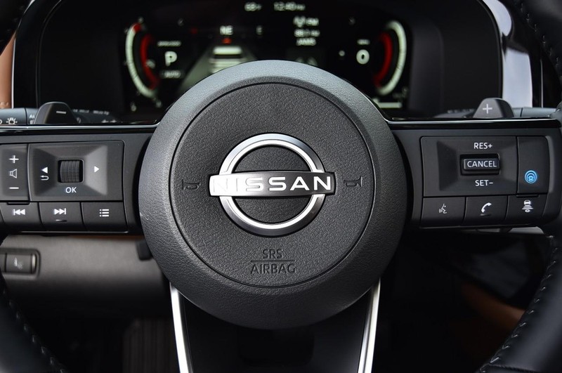 Nissan Pathfinder Vehicle Image 22