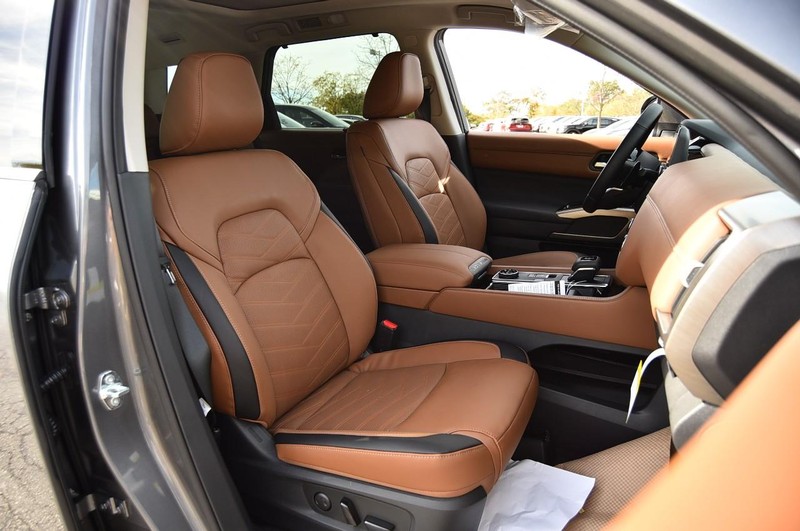 Nissan Pathfinder Vehicle Image 24