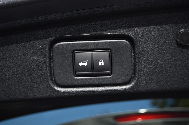 Nissan Pathfinder Vehicle Image 31