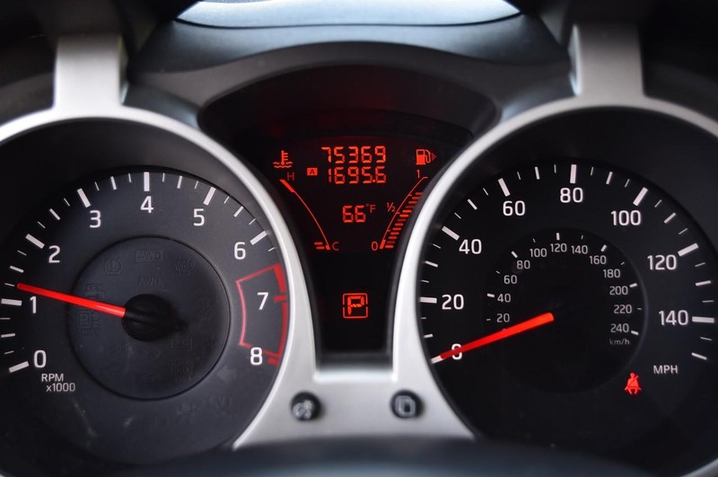 Nissan Juke Vehicle Full-screen Gallery Image 12