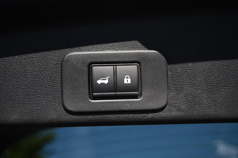 Nissan Murano Vehicle Image 24