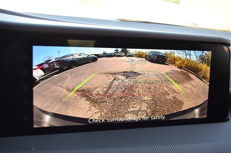 Nissan Murano Vehicle Image 13