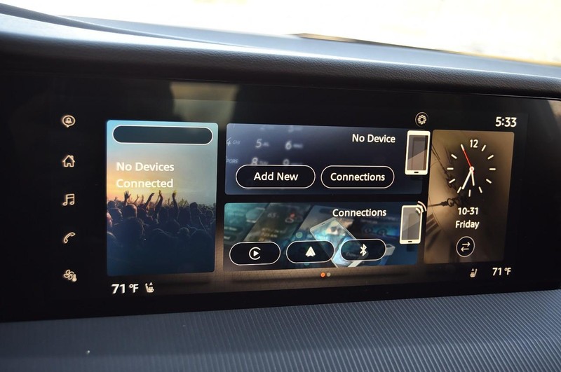 Nissan Murano Vehicle Image 14